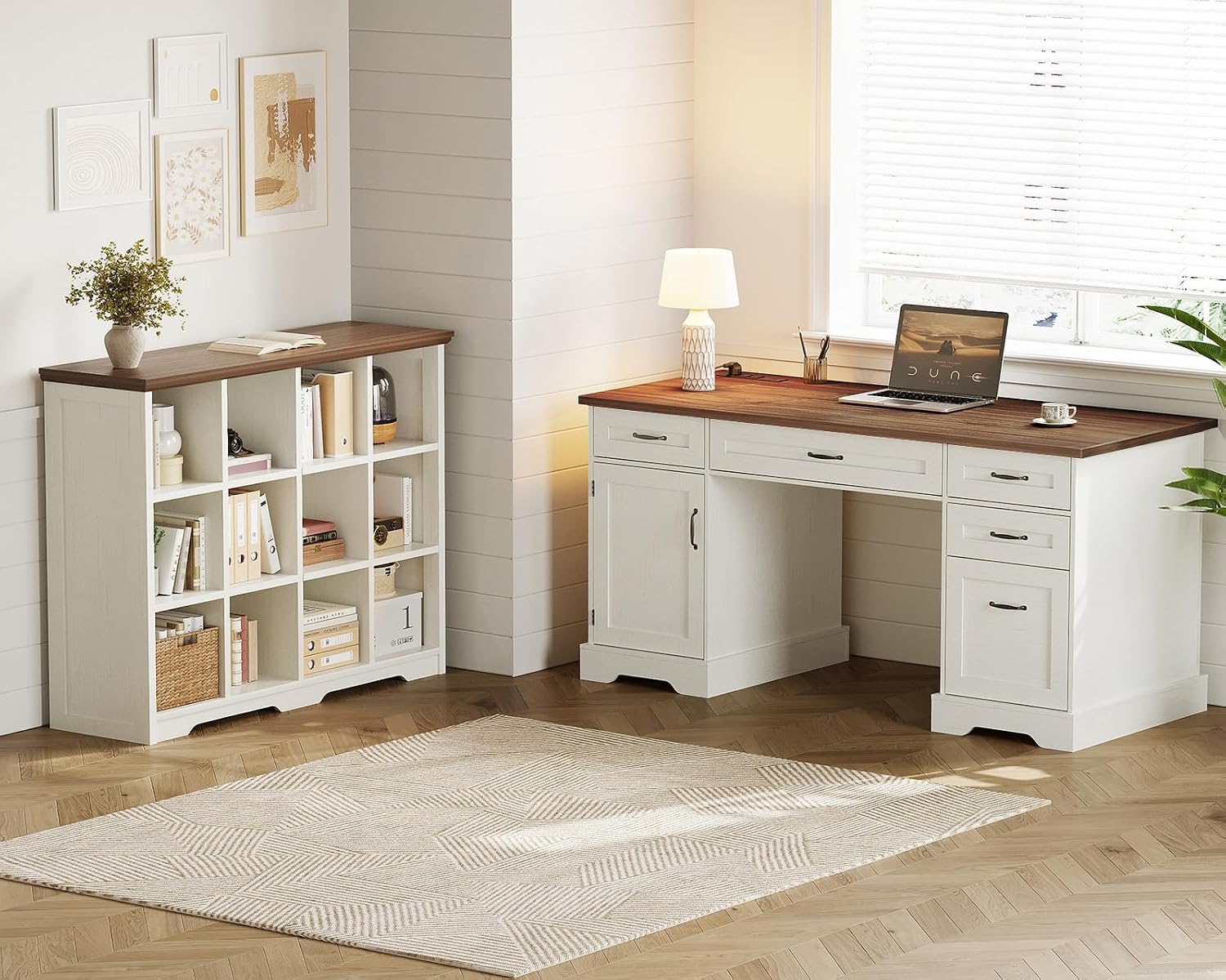 Farmhouse 59 Inch Executive De - огляд і ціна Desk Charging Station